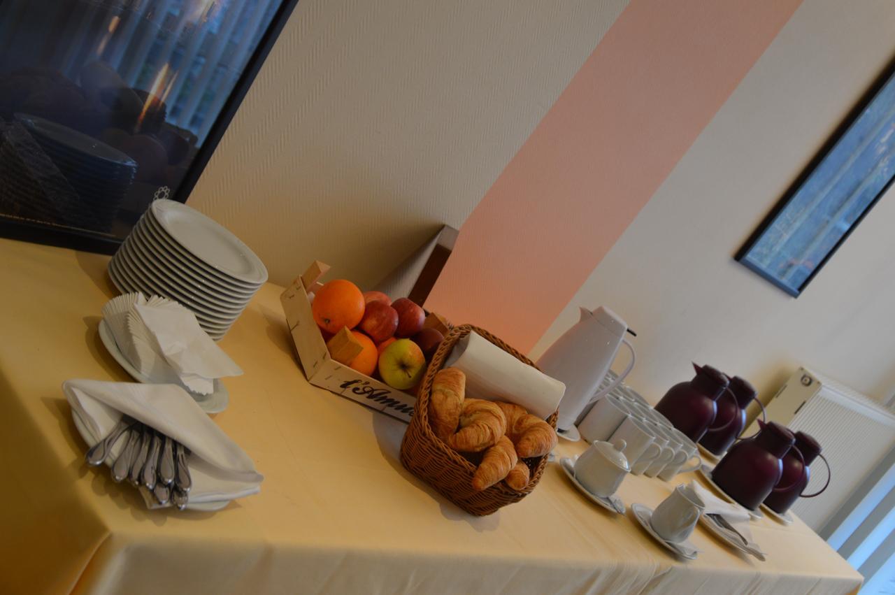 Hotel Primula Troisdorf Bagian luar foto