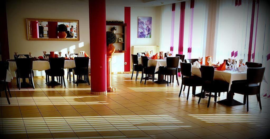 Hotel Primula Troisdorf Bagian luar foto