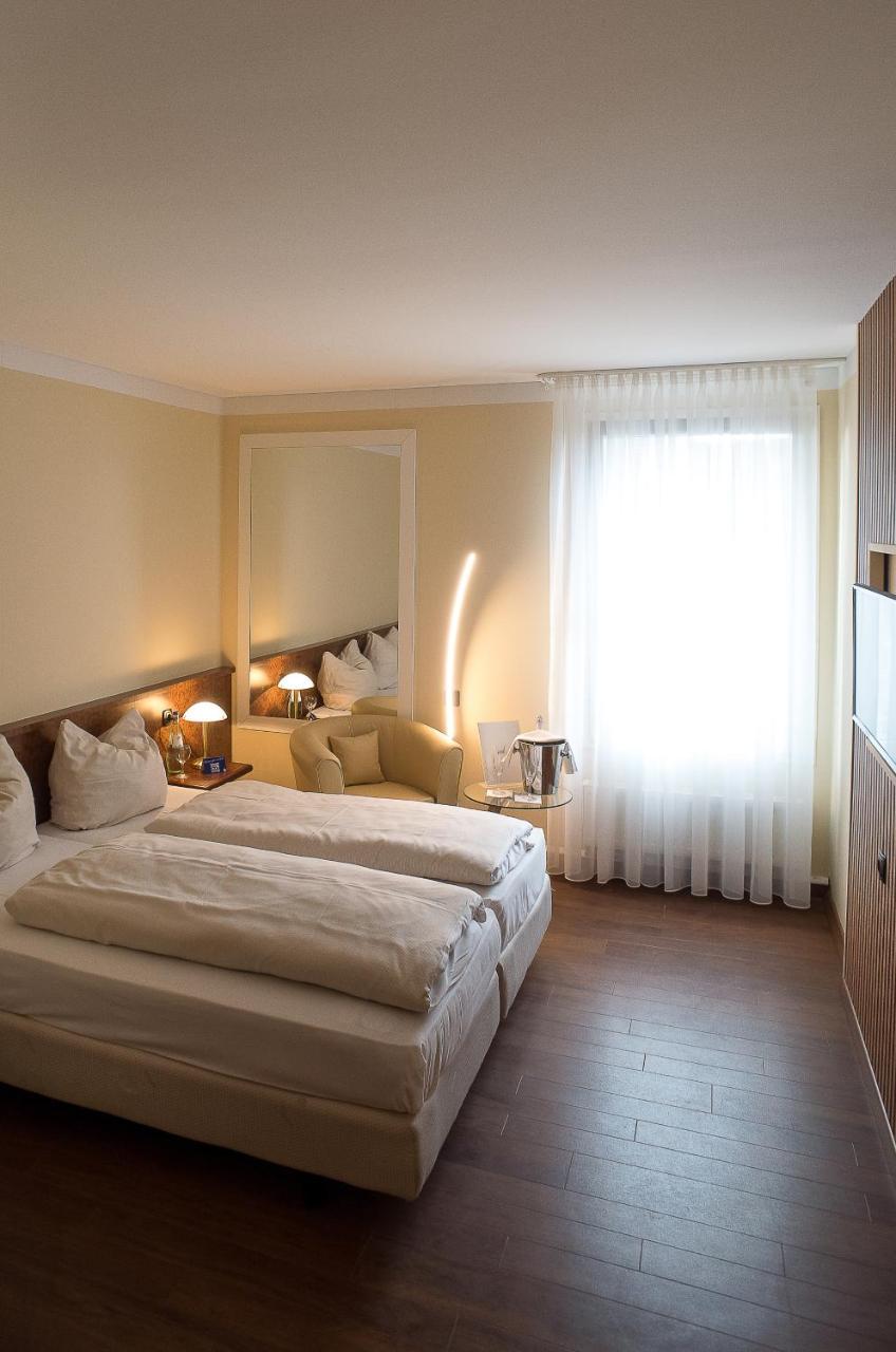 Hotel Primula Troisdorf Bagian luar foto